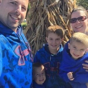 Meet your Posher, Neeley