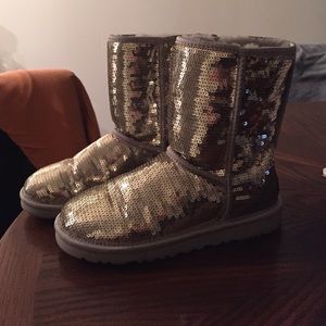 Never Worn Silver Sequin Ugg Boots