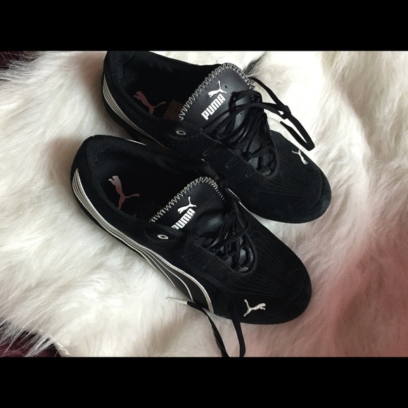 Almost new Pumas shoes