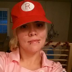 Meet your Posher, Katie