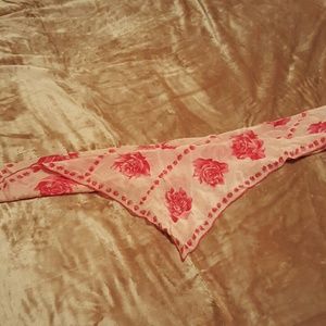 Large rectangular pink rose scarf