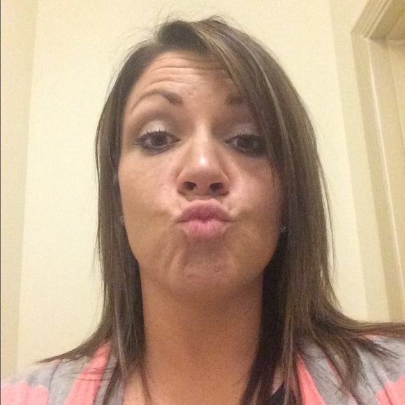 Meet your Posher, Sheridan - Picture 1 of 1