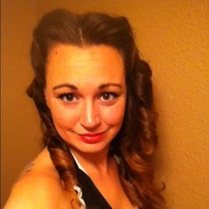 Meet your Posher, Shawna