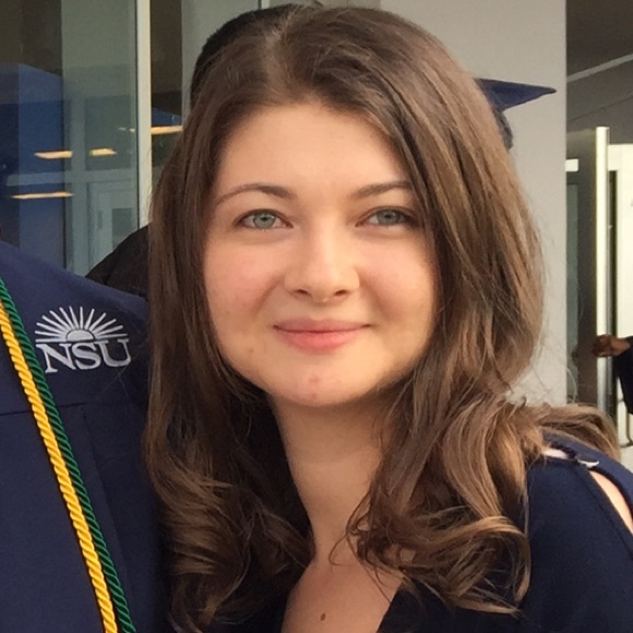 Meet your Posher, Alex
