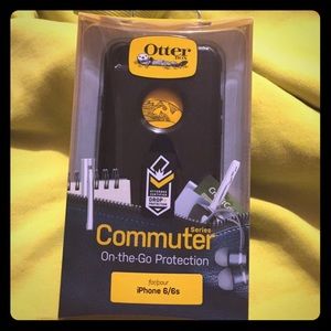 iPhone 6/6s BRAND NEW *BLACK OTTER BOX CASE💛