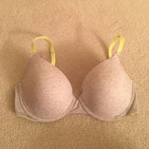 Love pink push up bra!