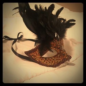 NWOT Leopard/Cheetah Masquerade Mask