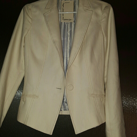 Tailored Blazer - Picture 4 of 4