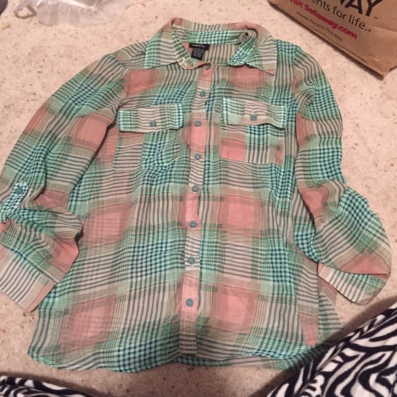 Flannel - Picture 1 of 1