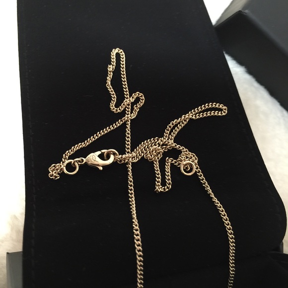Chanel Dubai pendant necklace moon and star - Picture 2 of 3