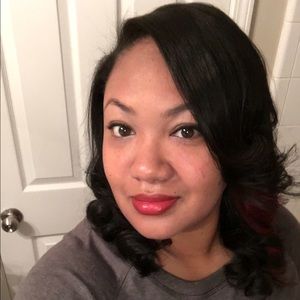 Meet your Posher, Bonnie