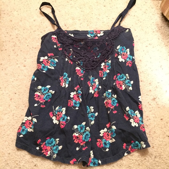 Tank top - Picture 1 of 1