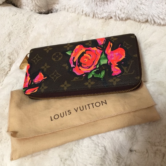 Louis Vuitton Limited Edition Rose zippy wallet - Picture 1 of 4