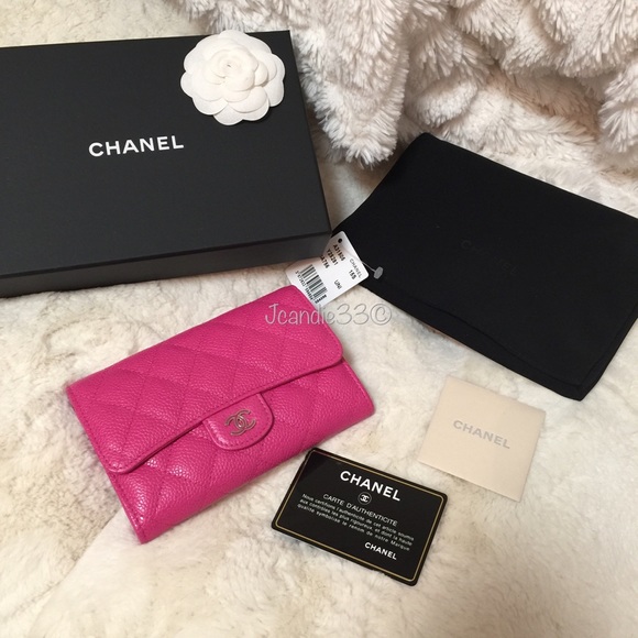Chanel medium wallet pink caviar wallet