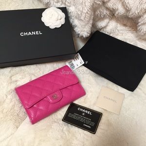 Chanel medium wallet pink caviar wallet