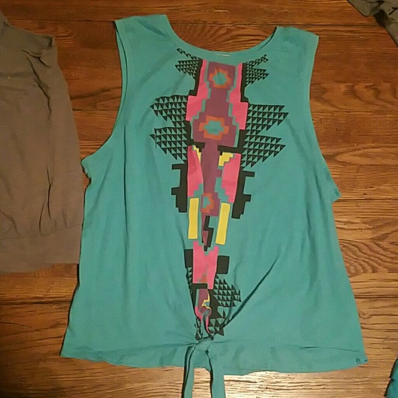 6 Fun Shirts - Picture 3 of 4