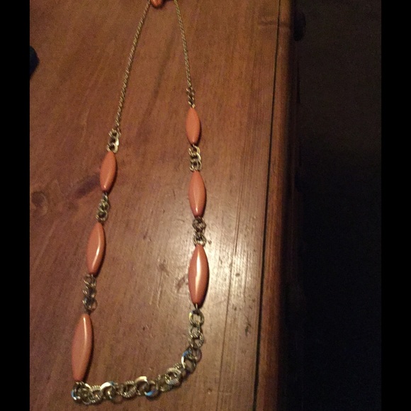 Nice Necklace Set - Picture 2 of 3