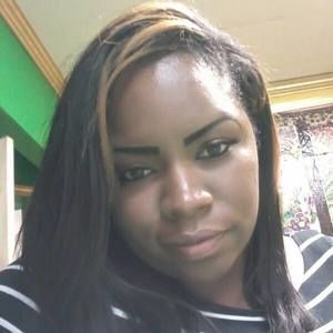 Meet your Posher, Bella