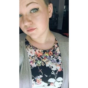 Meet your Posher, Amanda