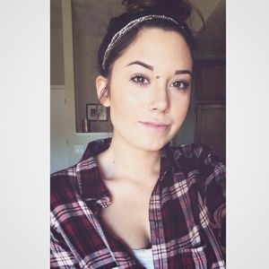 Meet your Posher, Cierra