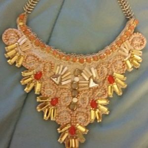 Statement necklace