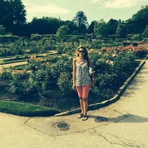 Meet your Posher, Linda