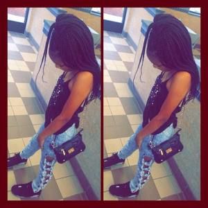 Meet your Posher, Maya