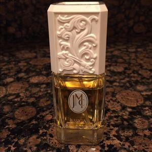 Women's perfume