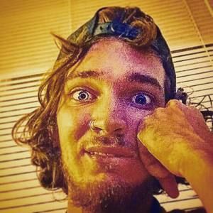 Meet your Posher, Cody