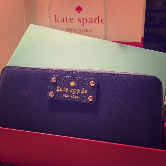 Kate Spade Wellesley Emperor Blue Zip Wallet