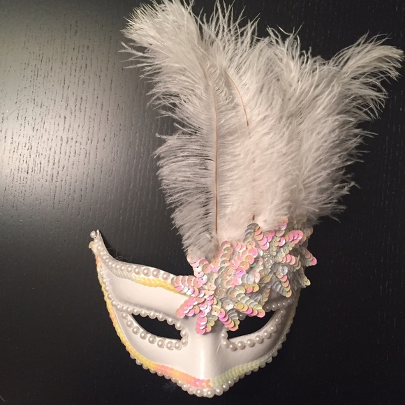 White Masquerade Mask