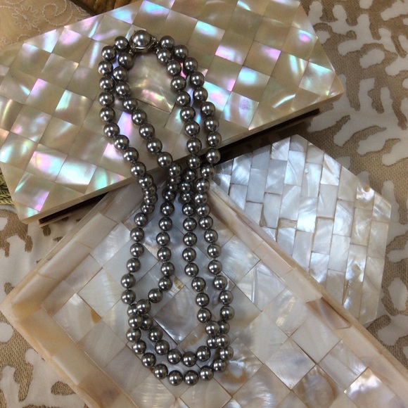 Two faux pearl necklaces grey & pink