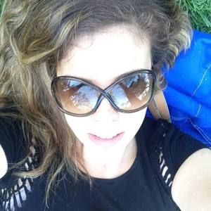 Meet your Posher, Shoshi