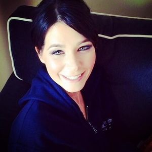 Meet your Posher, Caris