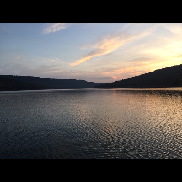 Meet your Posher, Jennifer - Picture 1 of 1