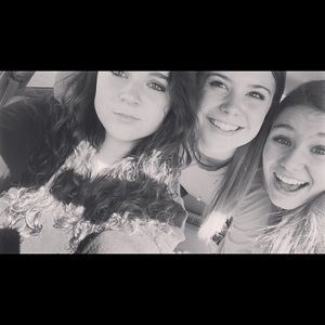 Meet your Posher, Elly