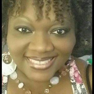 Meet your Posher, Kay