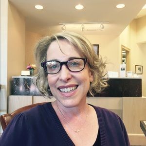 Meet your Posher, Dawna