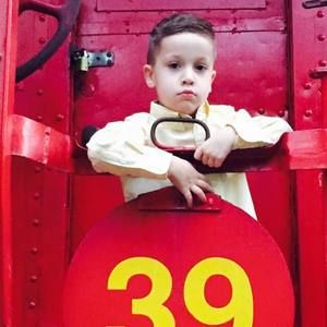 Meet your Posher, Trena