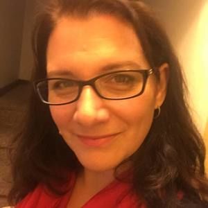 Meet your Posher, Dana