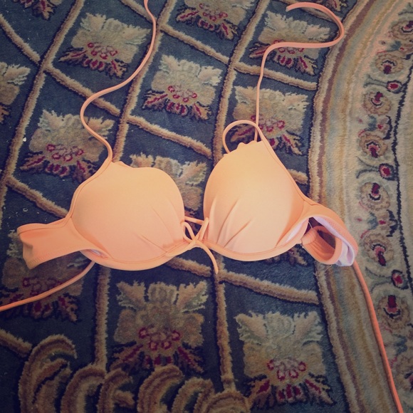 Victoria secret swim top. 34 A