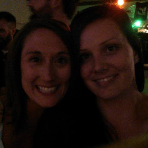 Meet your Posher, Cari