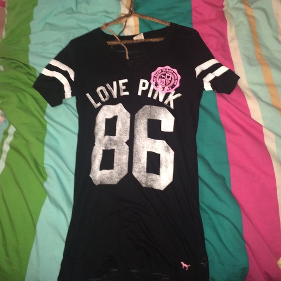 Victoria's Secret PINK T-shirt