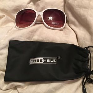 ensemble sunglasses