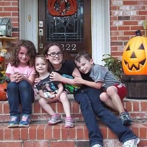 Meet your Posher, Kay