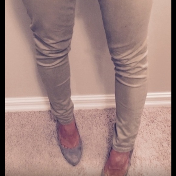 Motherhood Maternity Skinny Pants