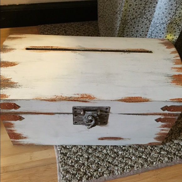 Rustic Card Holder - Picture 2 of 4
