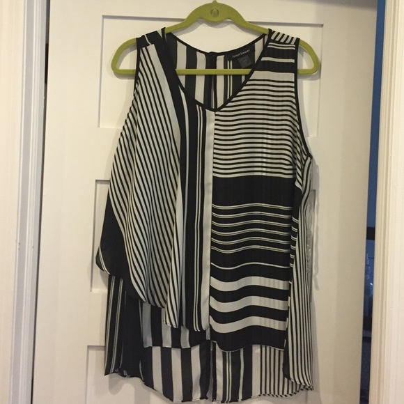 Barely worn Ashely Stewart sleeveless blouse