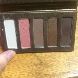 Lorac EYESHADOW palette