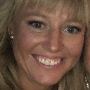 Meet your Posher, Caitlin